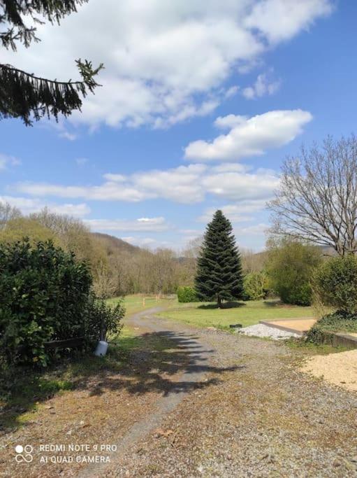 Studio Calme A Proximite Des 7 Meuses Profondeville Exterior foto